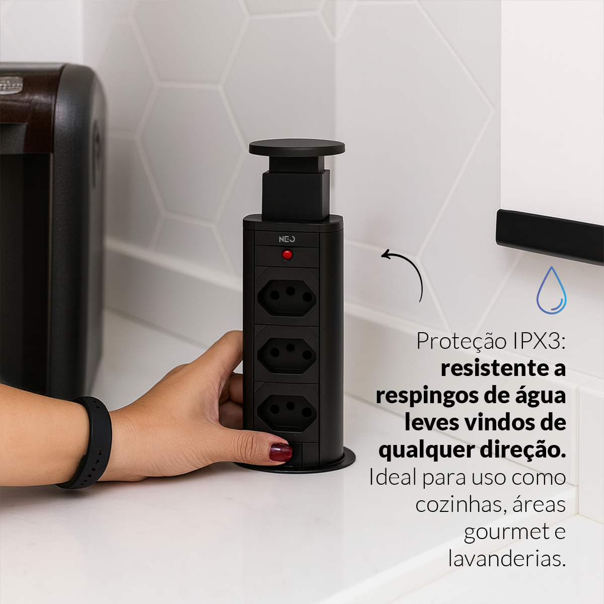 Torre de Tomada Retrátil Preto 3 Tomadas Multiplug Elevor Bivolt