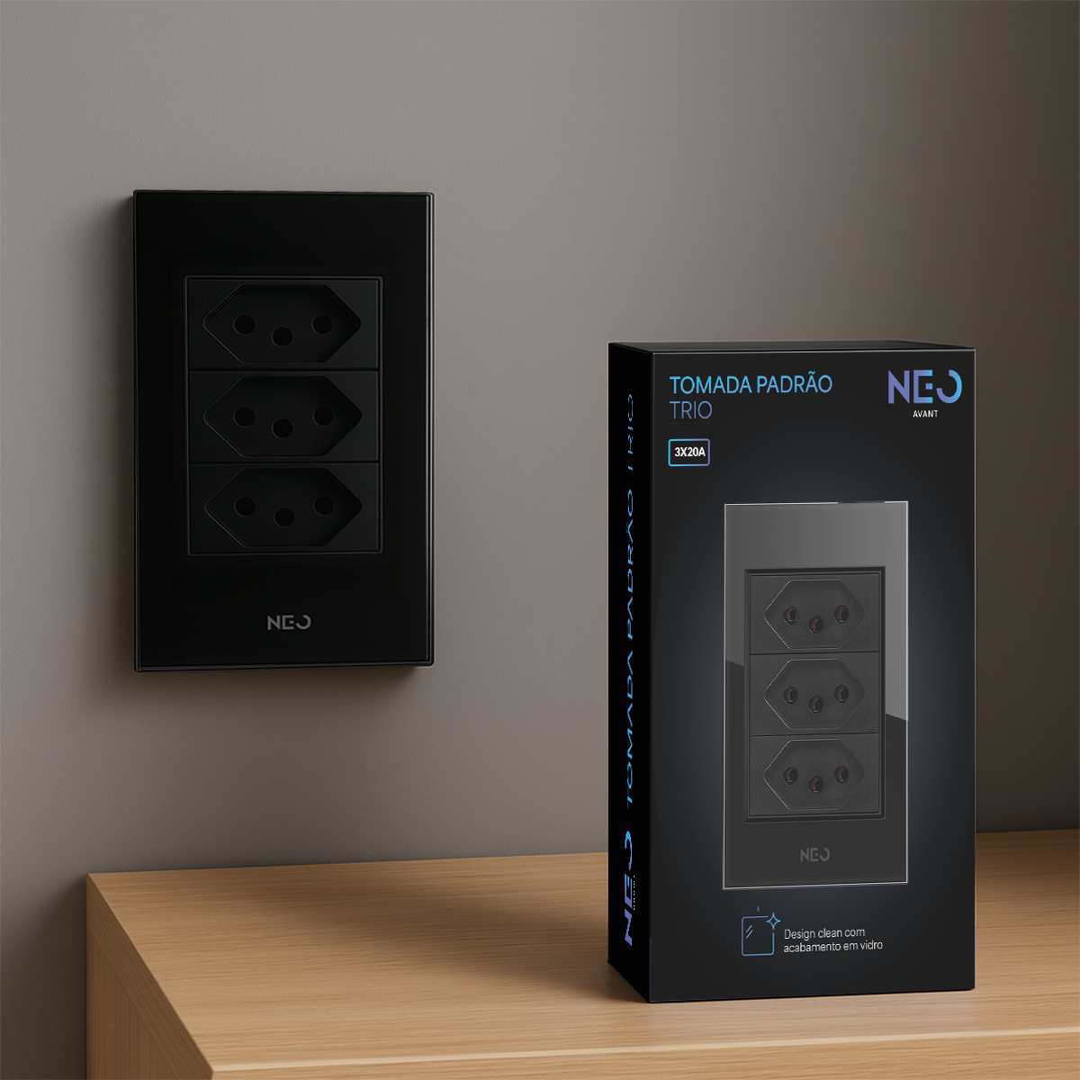 Tomada Padrão Flex Trio com 3 Saídas 4x2 10A e 20A Bivolt Preto Neo
