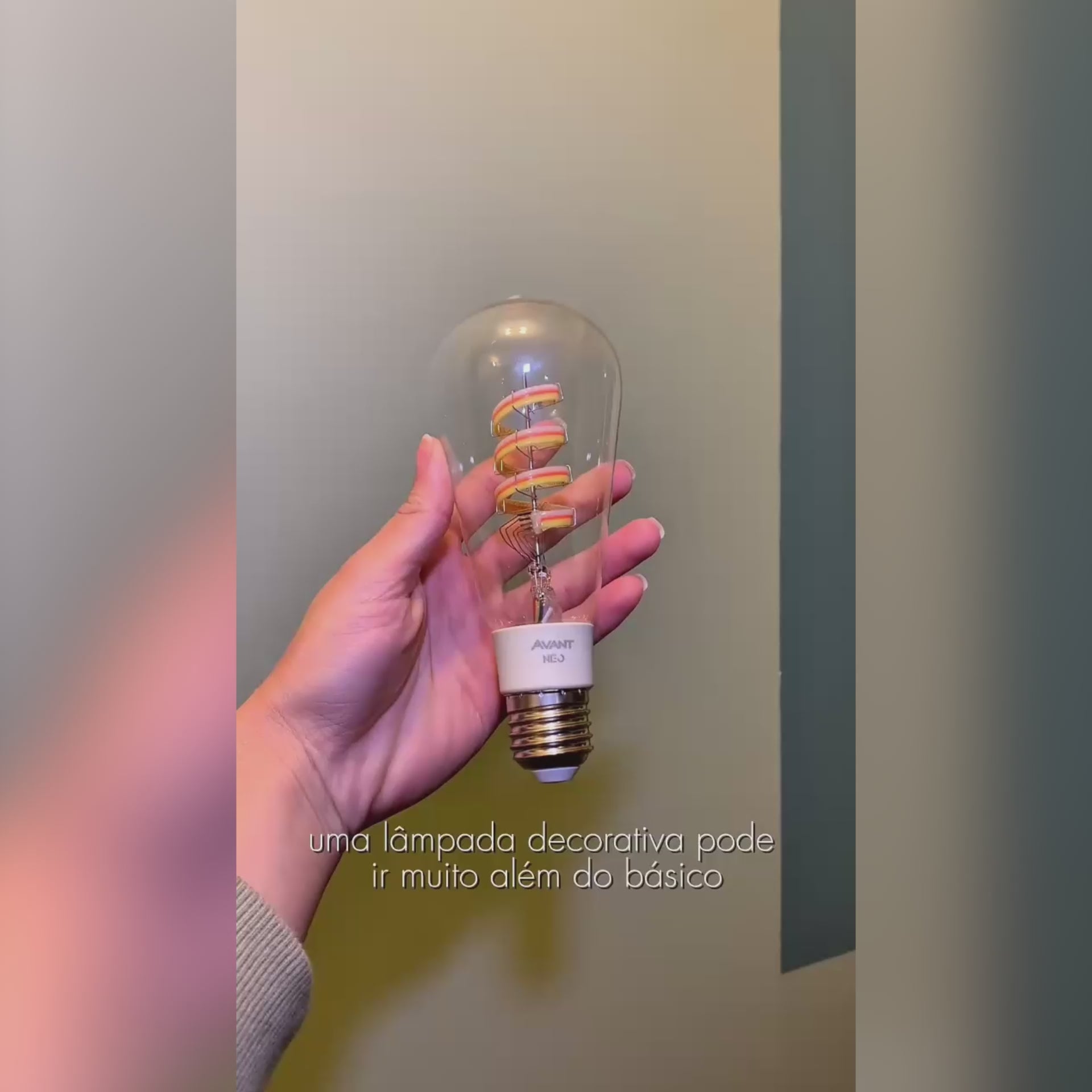 Lâmpada LED Smart Wi-Fi RGB ST64 6W Dimerizável 2700K a 6500K E27 Bivolt Avant Neo